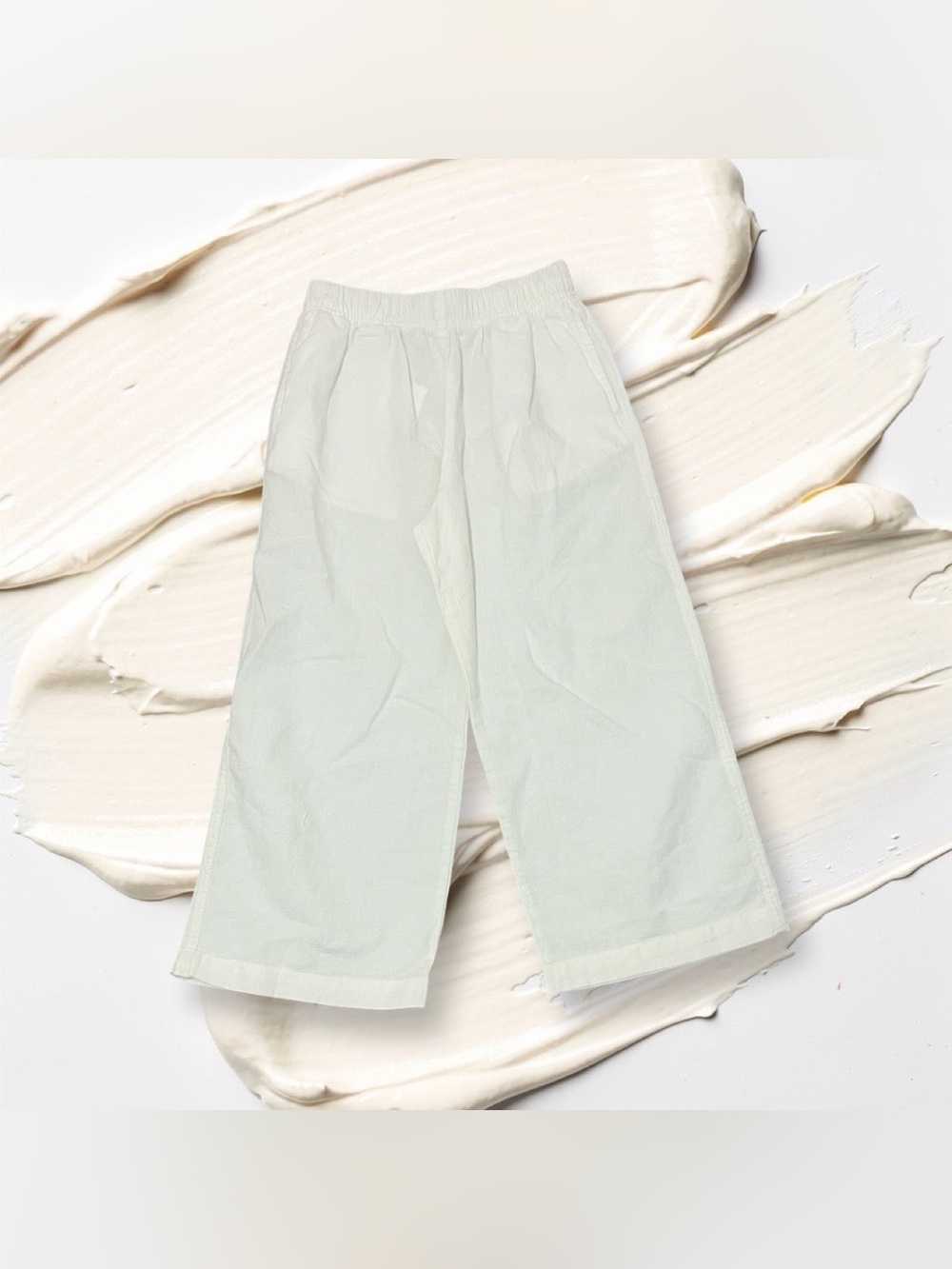 NEW with tags
Zara Linen Pants
6-7 years
Creamy white